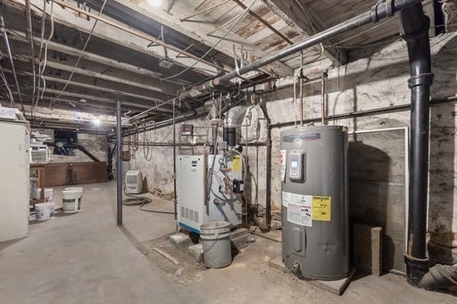 Building Photo - 104 W 3rd St