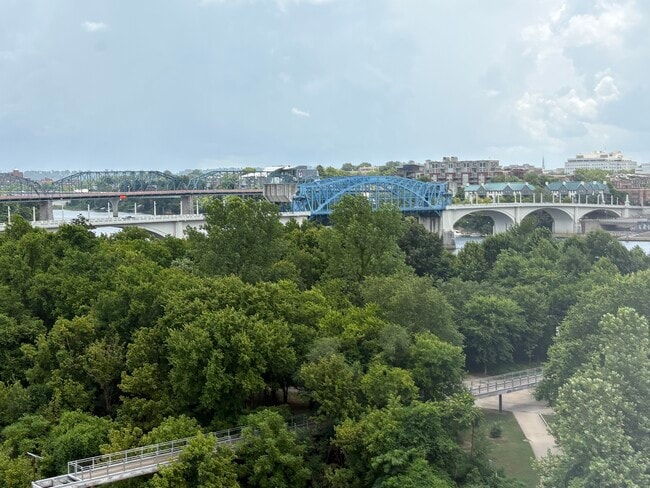 Building Photo - 200 Manufacturers Rd