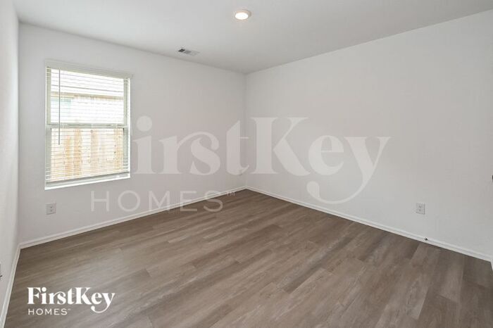 Building Photo - 22683 Malvicino Dr
