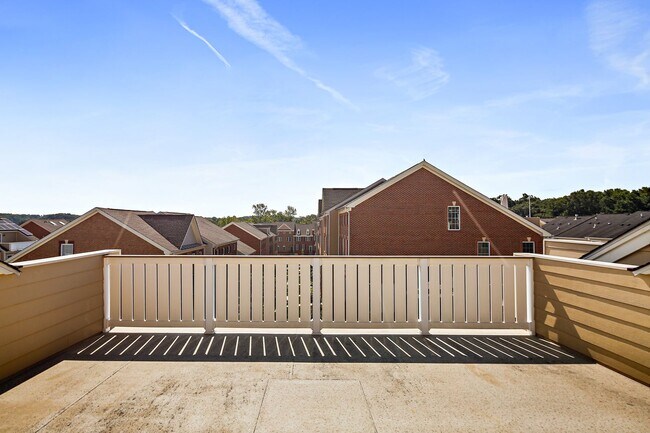 Building Photo - 2542 Cherry Tree Rd