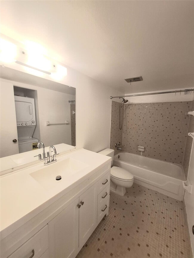 Building Photo - 4155 NW 90th Ave