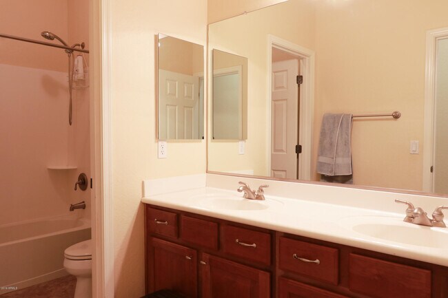 Building Photo - 3094 E Marlene Dr