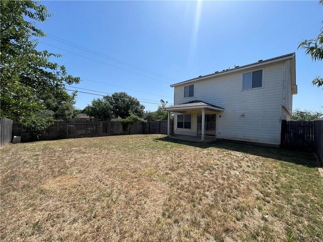Building Photo - 3414 Crownover St