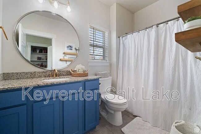 Building Photo - 6463 Maple Valley Cir