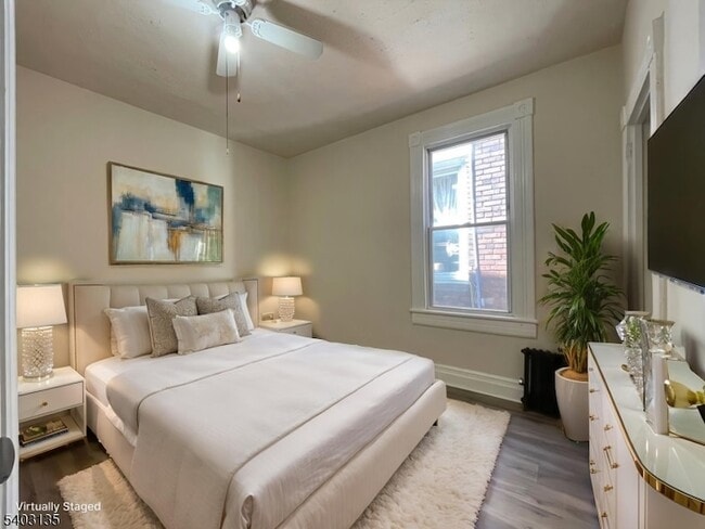 Building Photo - 115 Park Ave