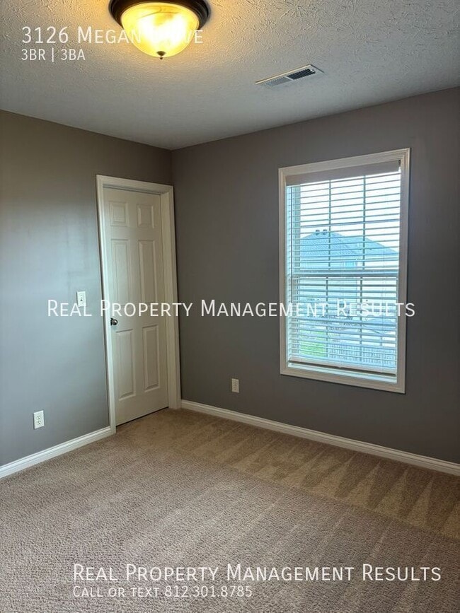 Building Photo - 3126 Megan Dr