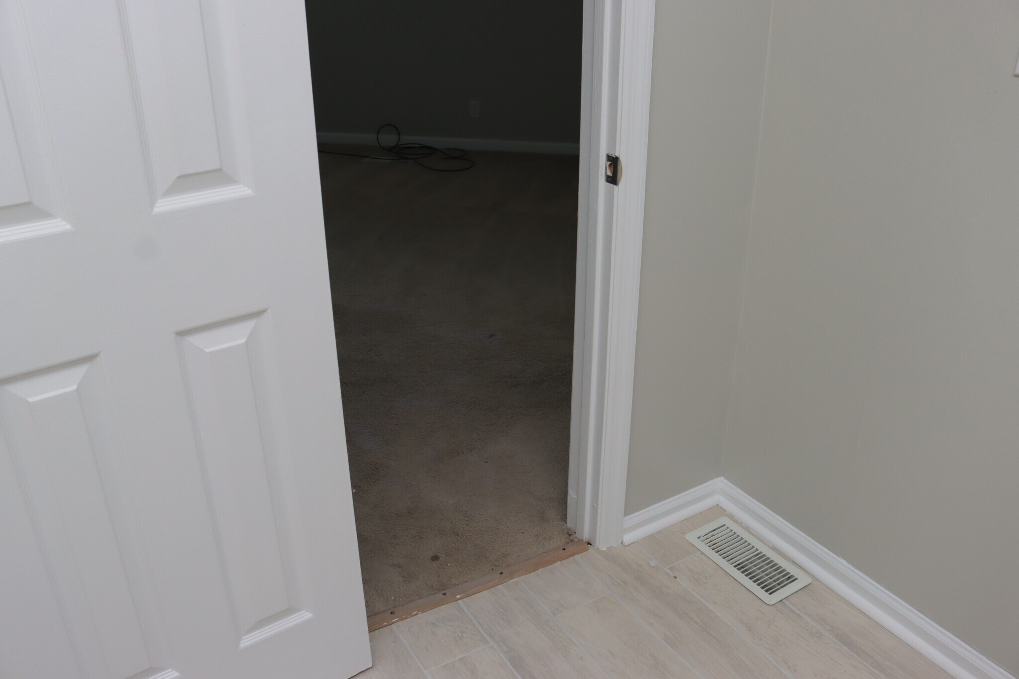 Building Photo - 1057 Stones Throw Dr NW