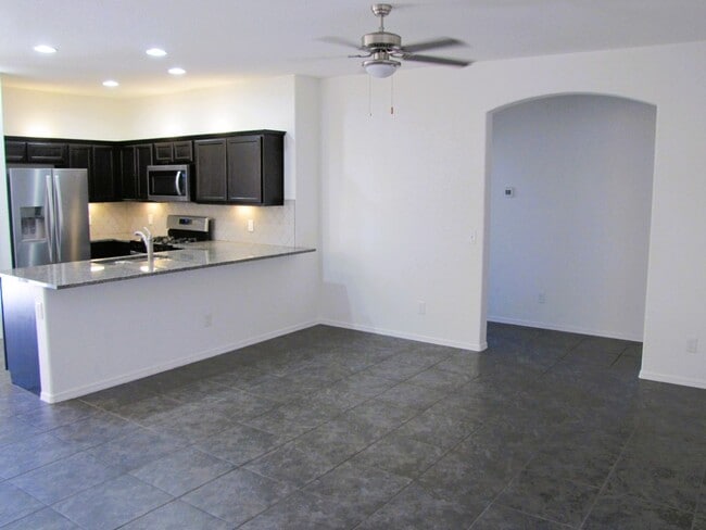 Building Photo - 3BR/2BA/2CG, 1302 sq.ft. home in Chaparral...