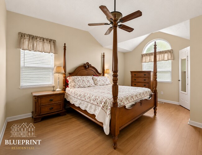 Building Photo - 3275 Holgate Ln