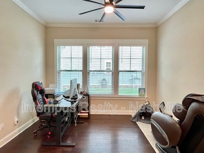 Building Photo - 2856 Americus Dr