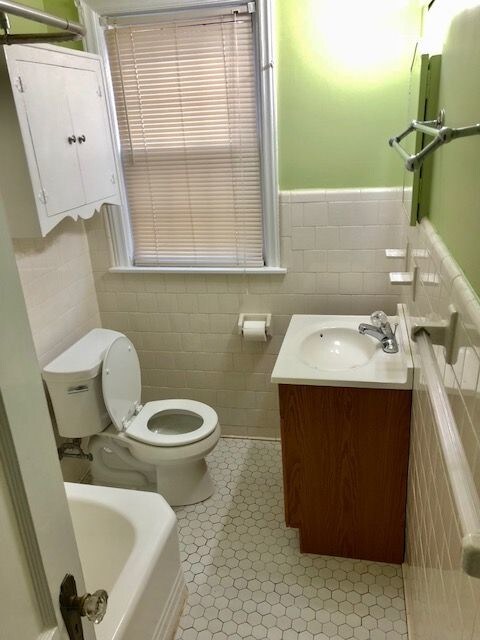 Building Photo - PRICE DROPBeautiful 3 Bedroom 1.5 Bath Home n