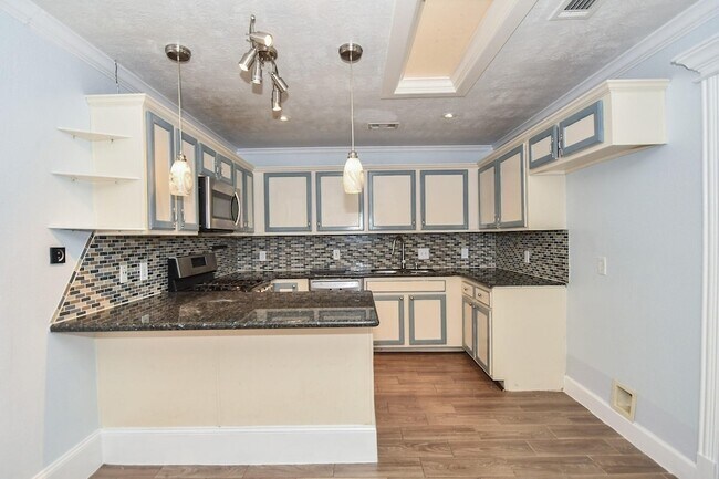 Building Photo - 21031 Stoney Haven Dr