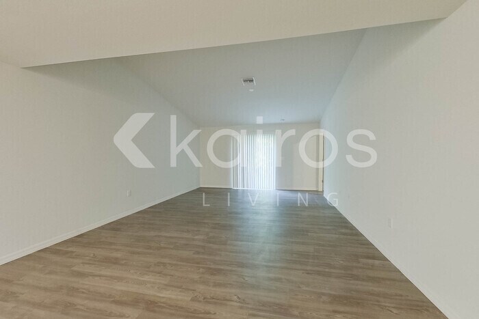 Building Photo - 9119 Aegean Cir