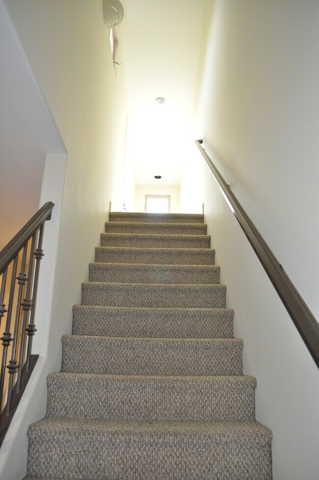 Building Photo - 4083 Morrell St