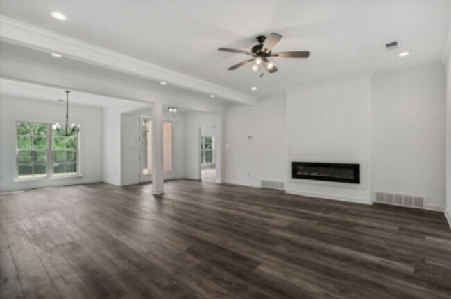 Building Photo - Spacious 4-Bedroom Home in Byhalia - Modern Living in a Tranquil Community!