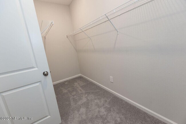 Building Photo - 14655 Macadamia Ln