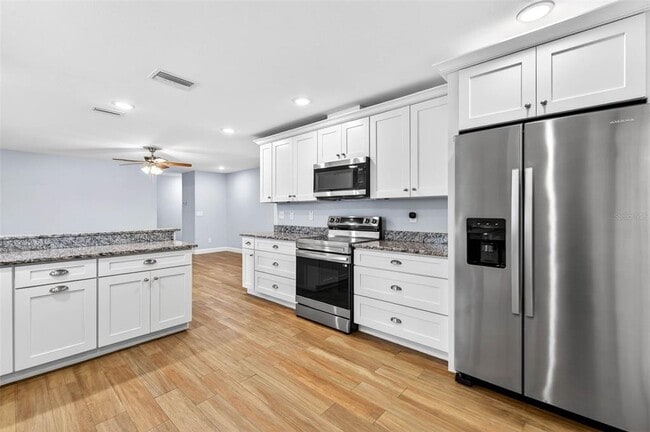 Building Photo - 1012 W Adalee St