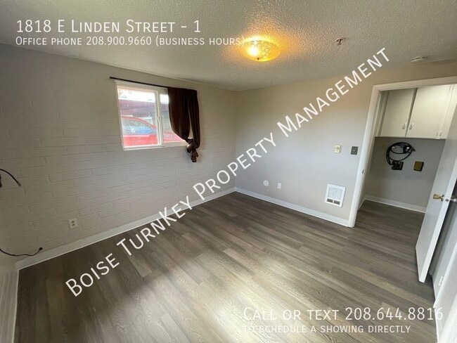Building Photo - 1818 E Linden St