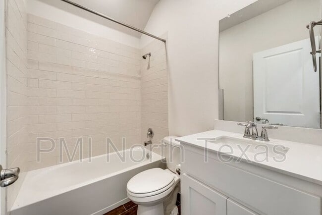 Building Photo - 6013 Wildflower Wy