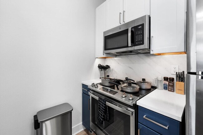 Building Photo - 2901 Indiana St