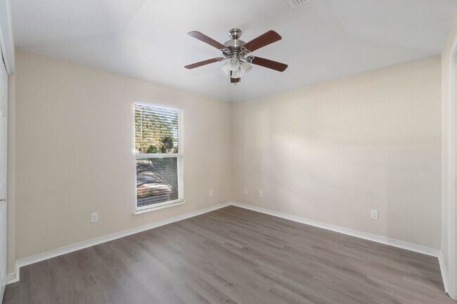 Building Photo - 1137 Finck Rd