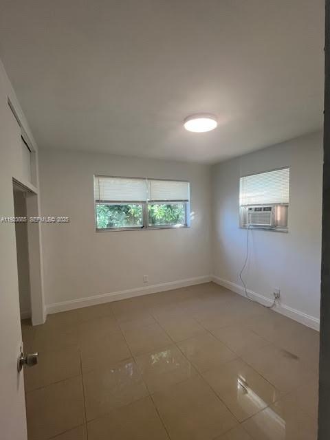 Building Photo - 901 SW 4th Terrace