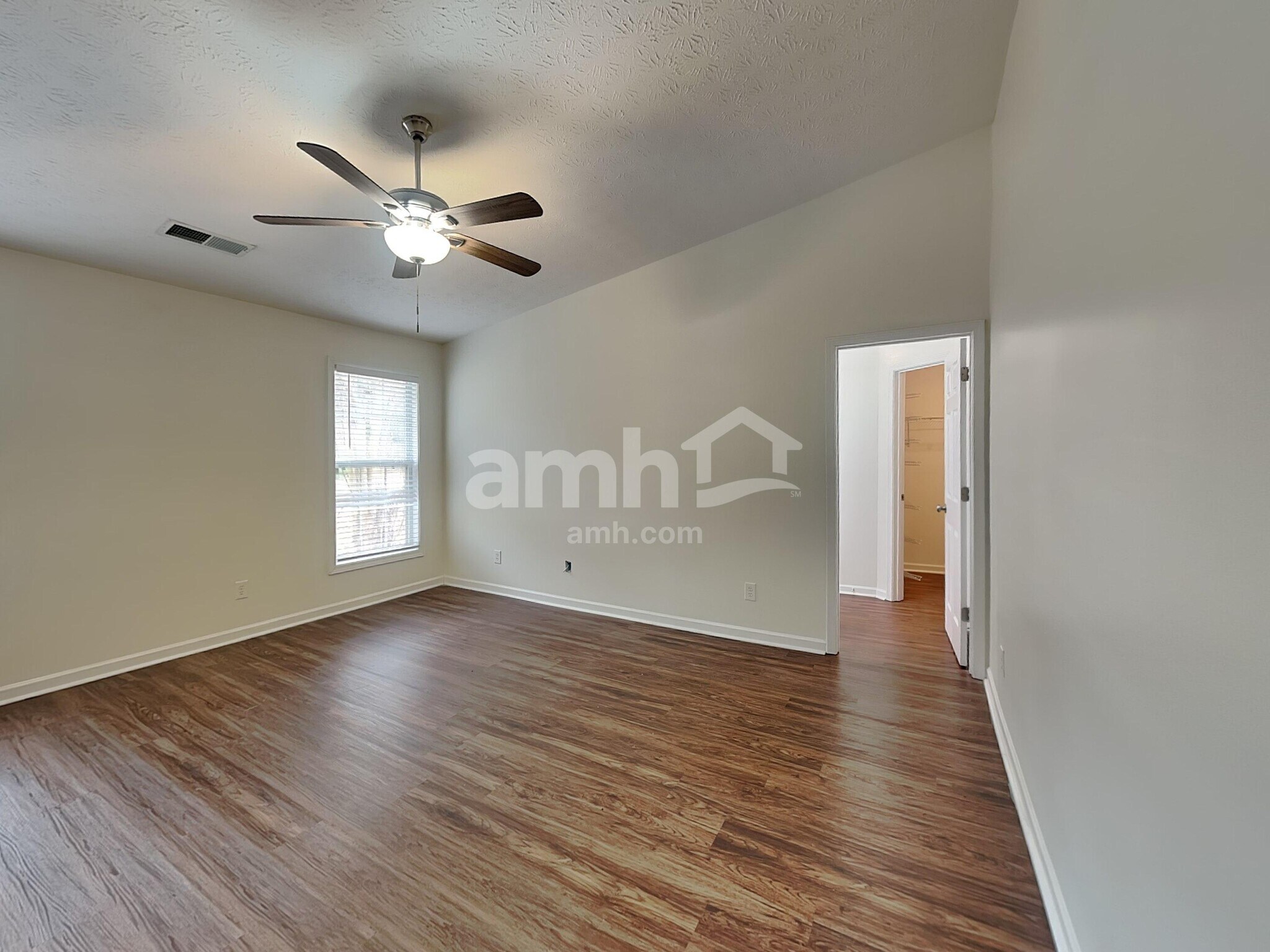 Building Photo - 2123 Yarbrough Way