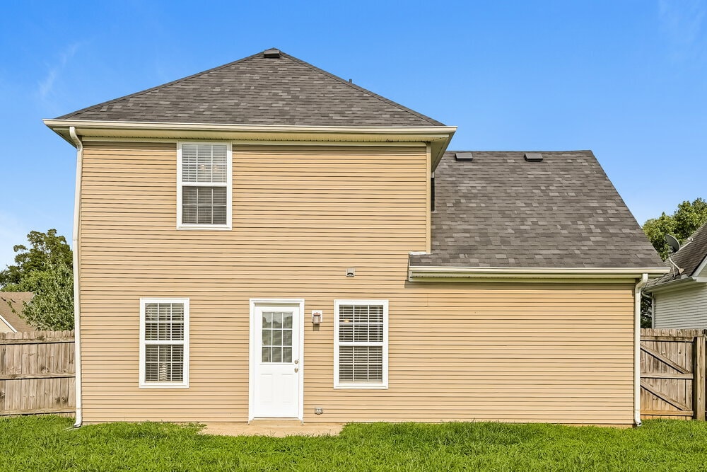 Building Photo - 1440 Westview Dr