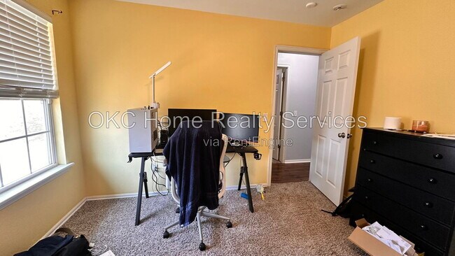 Building Photo - 3609 Green Apple Pl