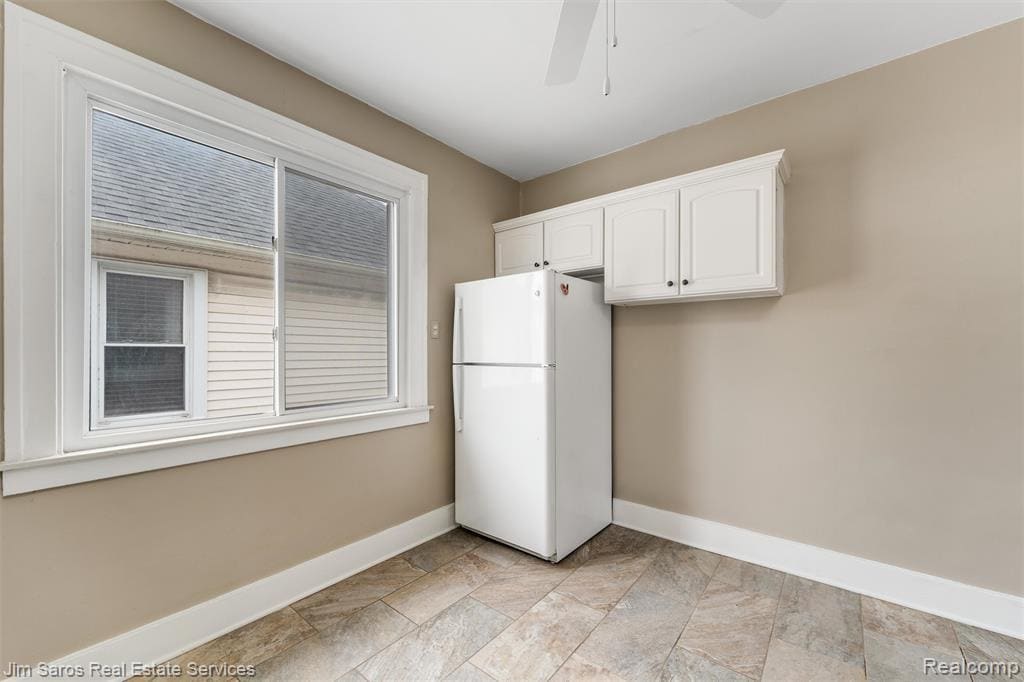 Building Photo - 1308 Beaconsfield Ave