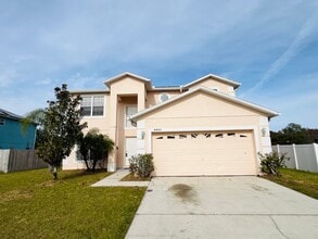 Building Photo - Beautiful 4 Bedroom Home in Maple Chase – Cypress Woods, Poinciana, FL