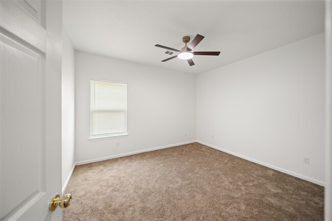 Building Photo - 6719 Roanoke St