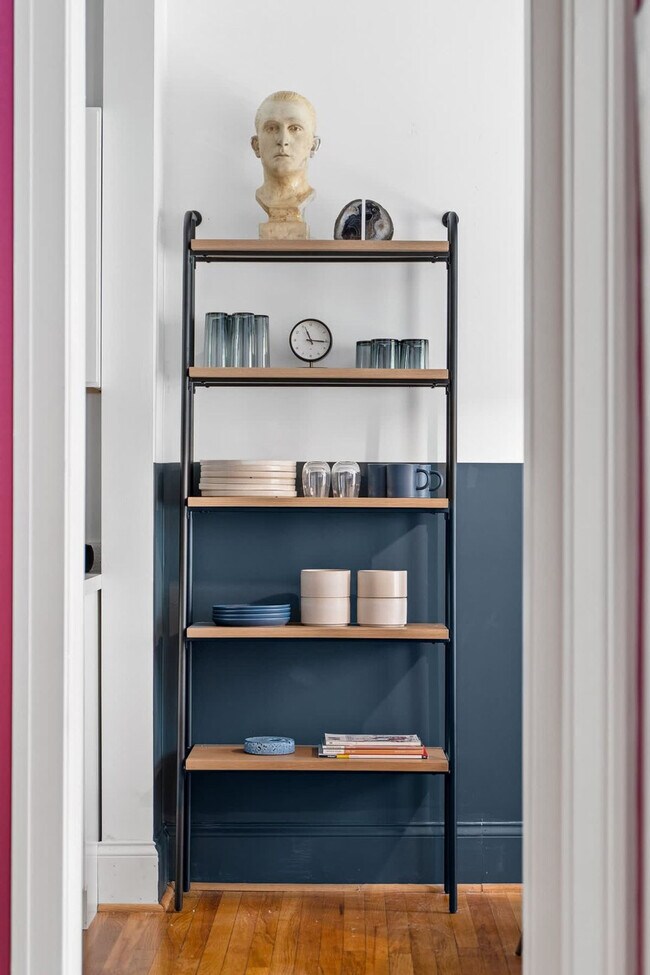 Building Photo - 1200 W Eddy St