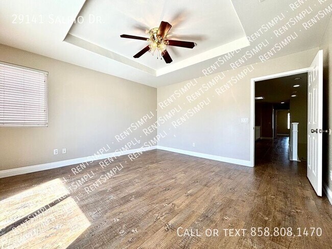 Building Photo - 29141 Salrio Dr