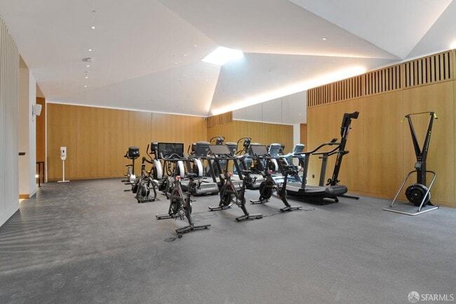 Building Photo - 280 Spear St