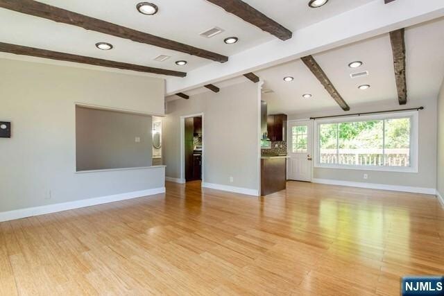 Building Photo - 19 Southwynde Dr