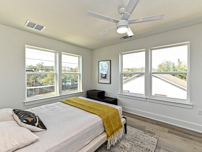 Building Photo - 1116 Atkinson Rd