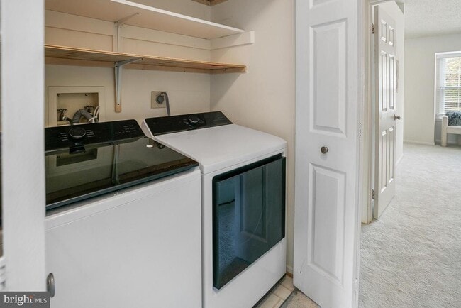 Building Photo - 6542 Cypress Point Rd