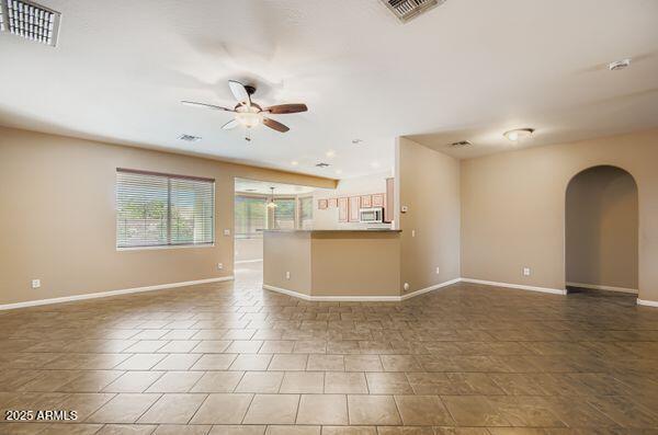 Building Photo - 18131 W Port Royale Ln