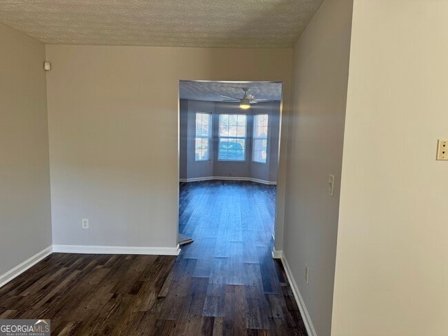 Building Photo - 5663 Windfall Ln