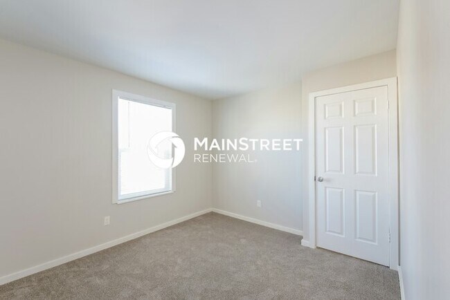 Building Photo - 4 Bedroom Pet-Friendly Home in WESTMINSTER...