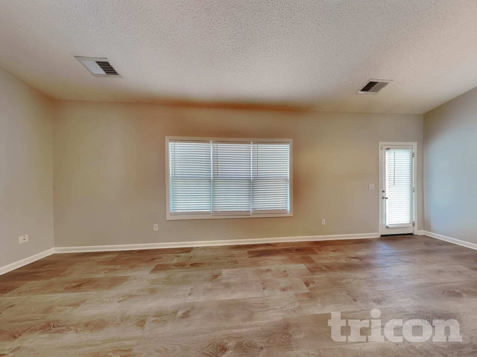 Building Photo - 114 Arbor Chase Pkwy