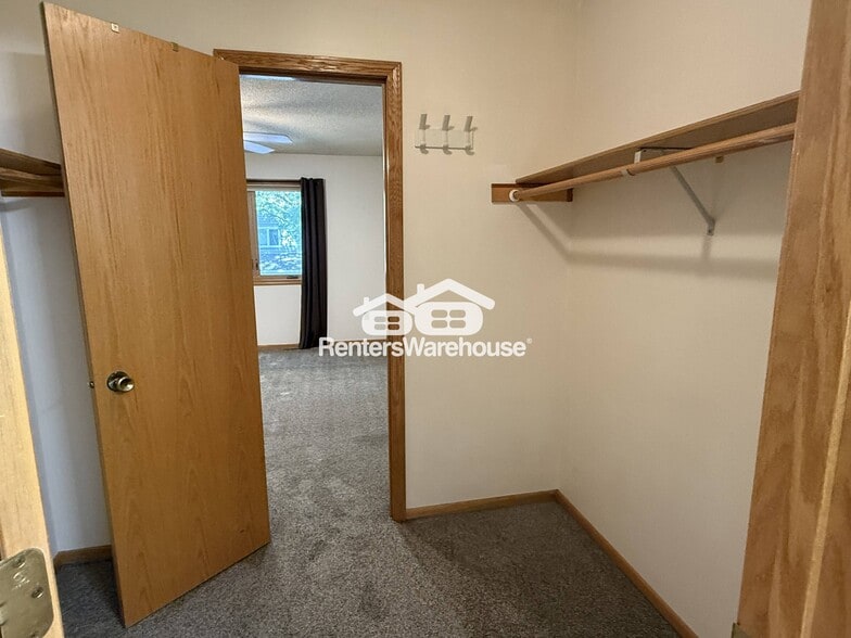 Building Photo - 1603 Geske Rd
