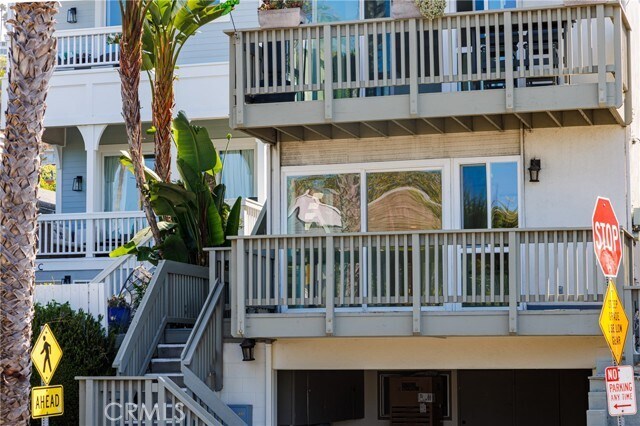 Building Photo - 440 3rd St