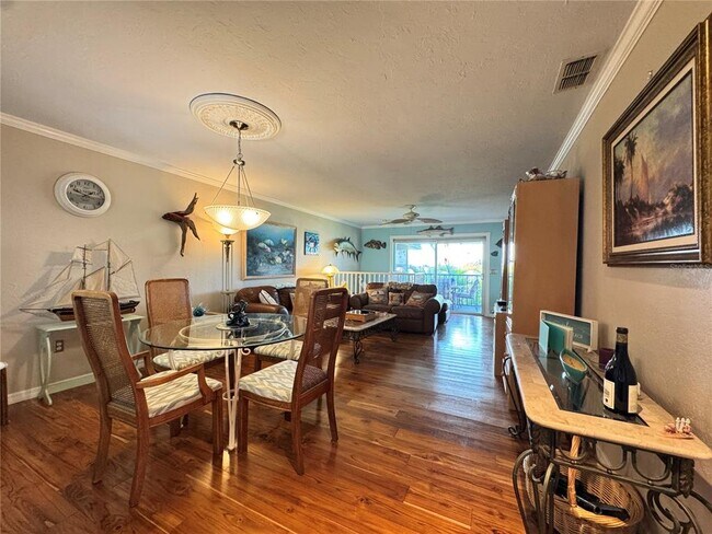 Building Photo - 10443 Waterbird Way