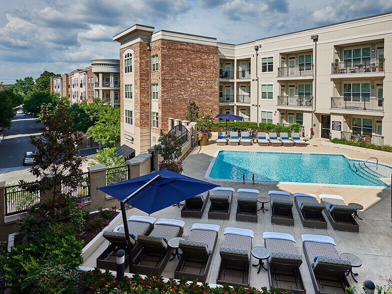 Lennox SouthPark 4905 Ashley Park Ln Charlotte NC 28210 Apartment