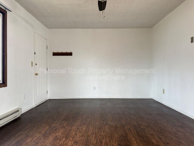 Building Photo - 2131 2nd Ave E