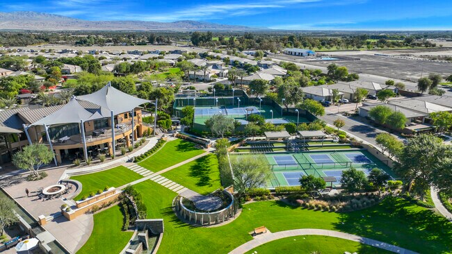 Building Photo - 51234 Longmeadow St