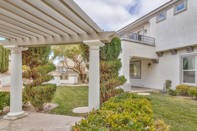 Building Photo - Beautiful 4Bd, 4Bth home in Guard Gated Community near Tivoli Village.