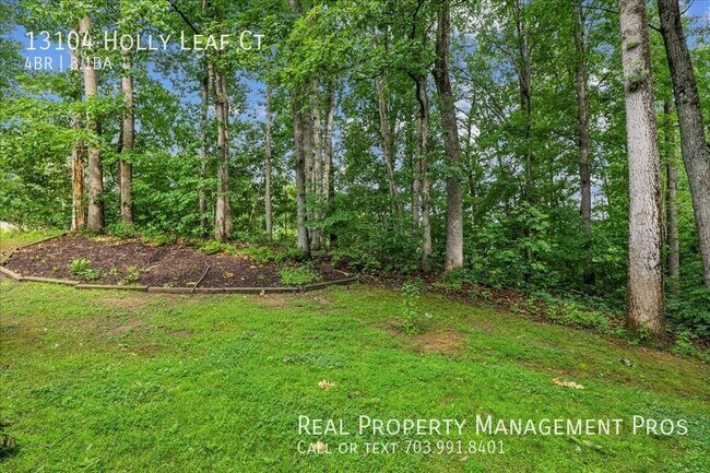 Building Photo - 13104 Holly Leaf Ct